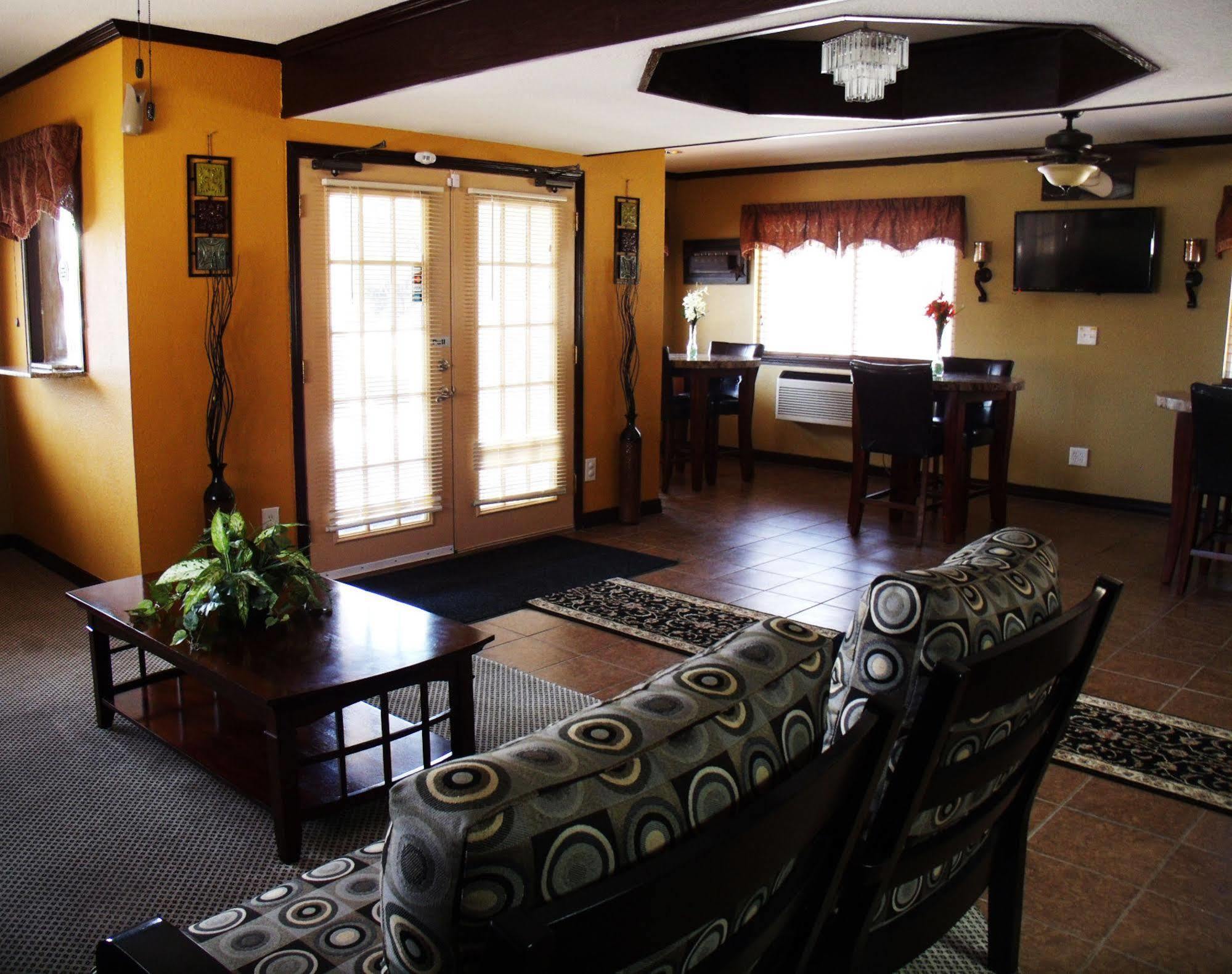 Country Inn Sterling 외부 사진